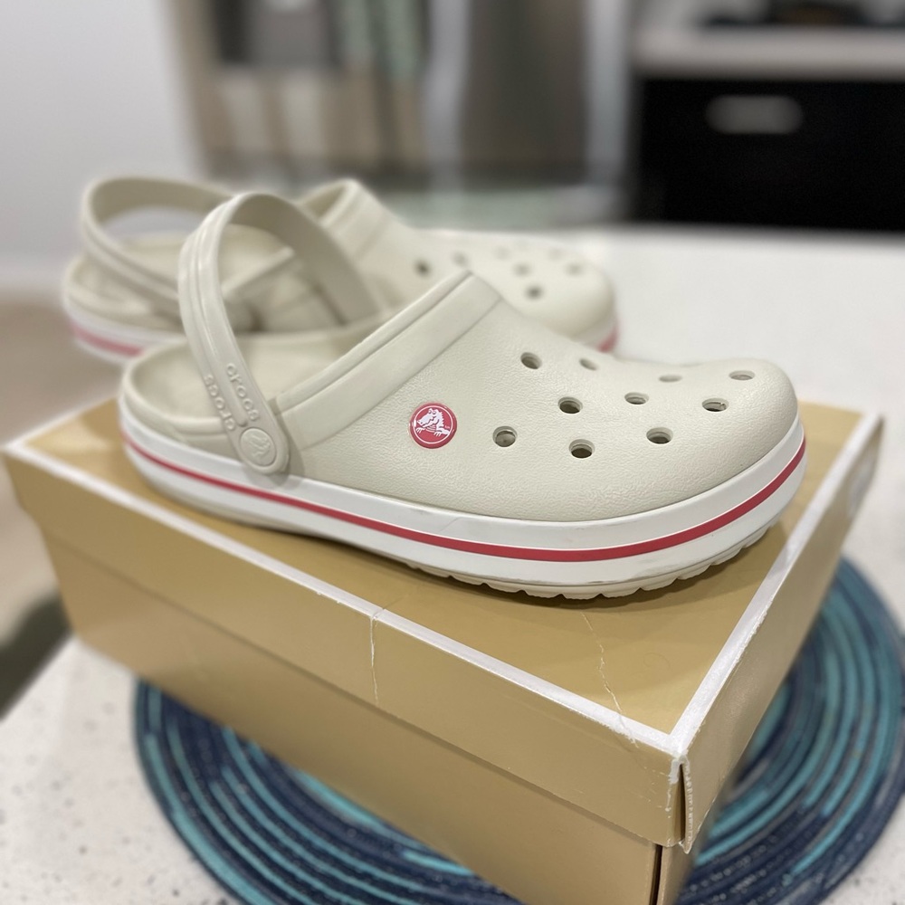 Crocs women Classic Clog - Cream